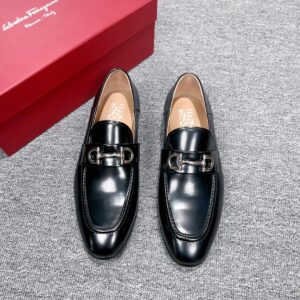 Ferragamo men's leather shoe