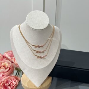 Tiffany kont pink diamond necklace