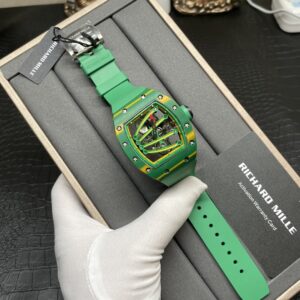 Green carbon fiber tourbillon