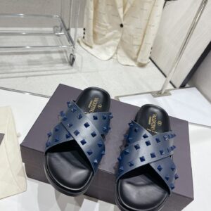 Valentino Garavani Roman Stud Turtl Sandals