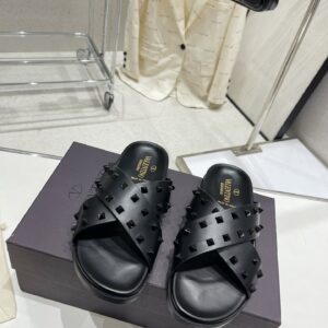 Valentino Garavani Roman Stud Turtl Sandals