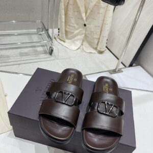 Valentino Garavani Roman Stud Turtl Sandals