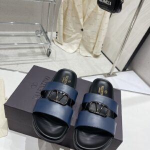 Valentino Garavani Roman Stud Turtl Sandals