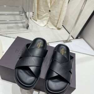 Valentino Garavani Roman Stud Turtl Sandals