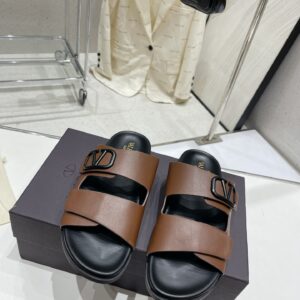Valentino Garavani Roman Stud Turtl Sandals
