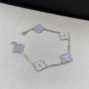 Clover five-fold bracelet with natural purple chalcedony