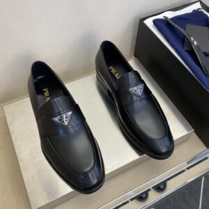 Men's formal leather dress shoes