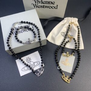 Queen Xi single layer black crystal necklace arm ring
