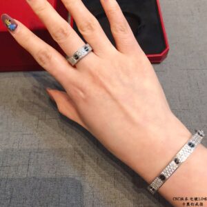 Cartier black nail star ring