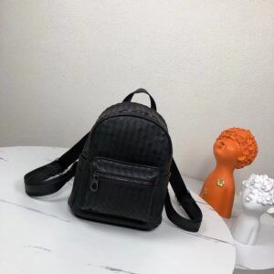 BV latest men's shoulder bag