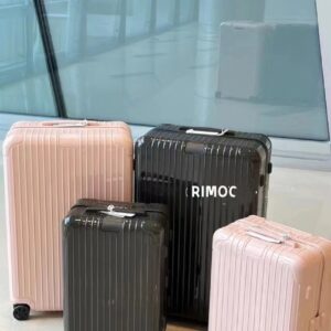 21 inch carry-on suitcase