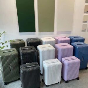 Essential series luggage