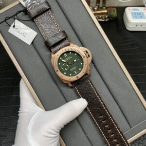 Panerai PAM382 Bronze Green Large Watch
