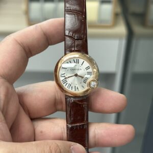 V6告白气球 33 Swiss quartz watch