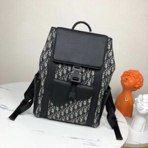Saddle-style backpack with practical elegance