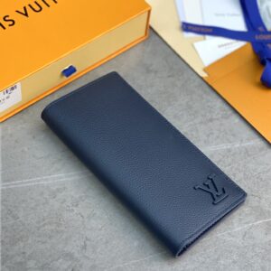 Aerogram Brazza wallet with metal lettering