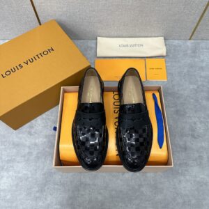 Louis Vuitton Saint Germain leather dress shoes