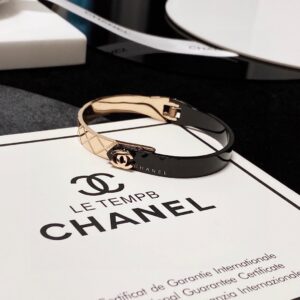 Chanel rhombus bracelet