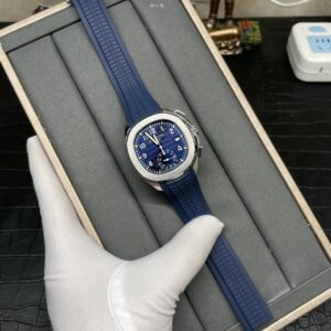 PATEK PHILIPPE Aquanaut Series 5968A-001
