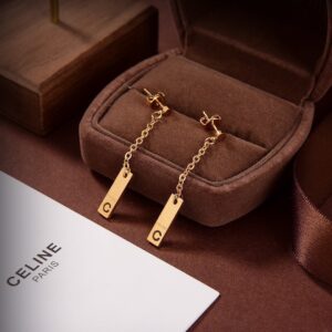 Celine carved art earring