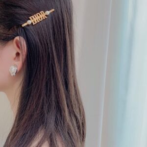 Dior Dedicated CD Earring in Soft Tone Pearl