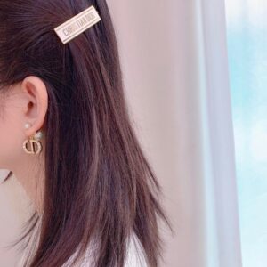 Dior Dedicated CD Earring in Soft Tone Pearl