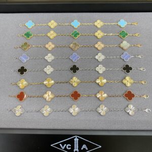 Four-leaf bracelet five flowers complete styles