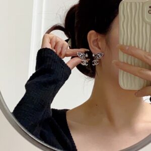 Chanel letter double c autumn winter earring