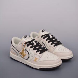 Nike Dunk Low Sneaker