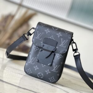 S-Lock Vertical Compact Wallet