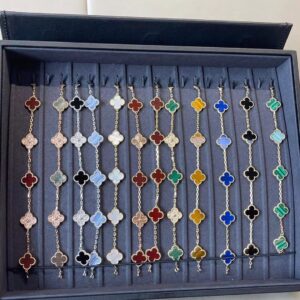 Five flower bracelet collection