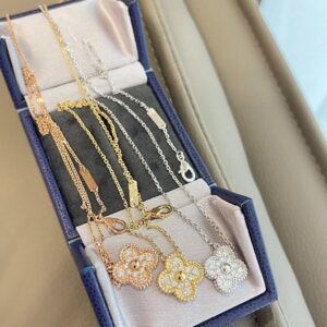 VCA full diamond three-color necklace