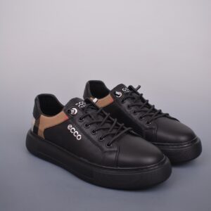 Ecco Walking Sneaker
