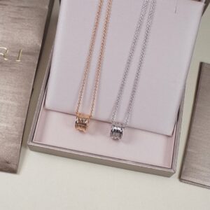 B Zero spring necklace