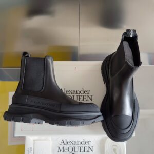 Alexander McQueen Tread Slick sneakers