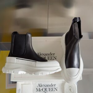 Alexander McQueen Tread Slick sneakers