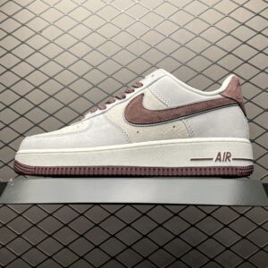Air Force 1 low-cut sneakers