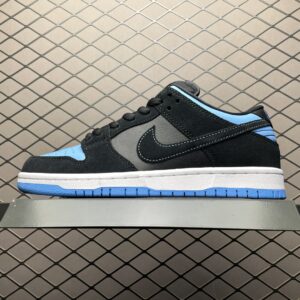 Nike SB Dunk Low casual sneakers