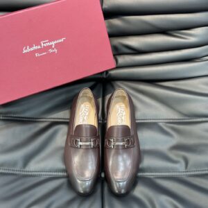 Ferragamo Calfskin Business Casual Dress Shoes
