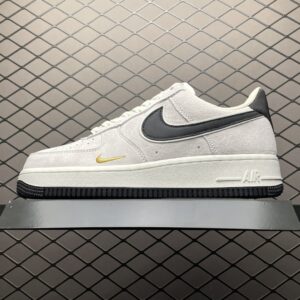 Air Force 1 low-cut sneakers