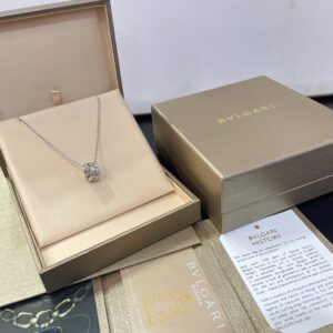 Bvlgari full diamond snake necklace