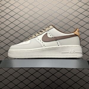 Air Force 1 low-cut sneakers