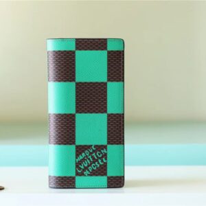 Damier LdSpray Green Wallet Suite