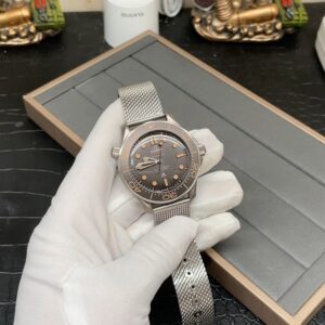 Omega Bond 007 Limited Edition Titanium Watch