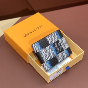 Multiple Zipper Wallet