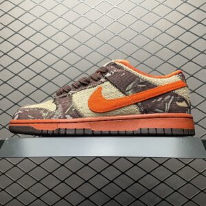Nike SB Dunk Low Reese Forbes Hunter