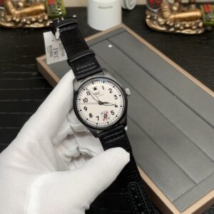 Universal flying class Navy chronograph wristwatch