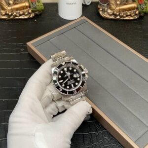 40mm Rolex Submariner black