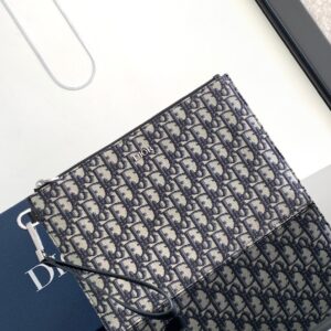 Louis Vuitton simple handbag