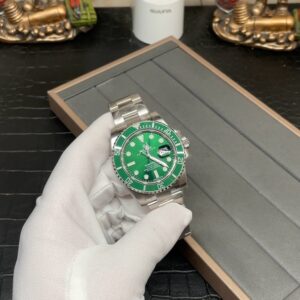 40mm Rolex Submariner green